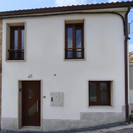 Casa Aradas